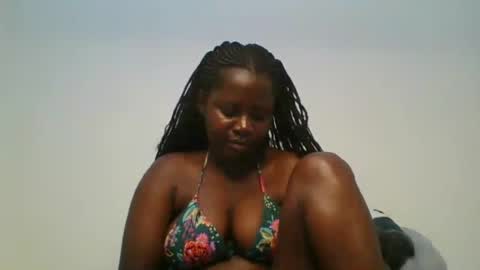 loviett online show from 07/05/26, 07:15