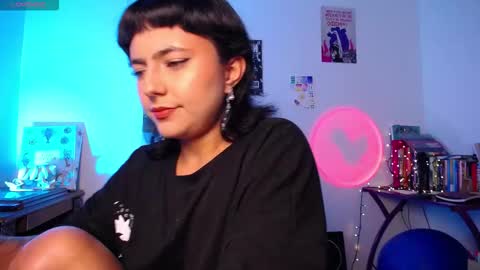 loving_alma online show from 09/25/25, 02:04