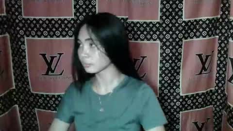 loving_rhean online show from 11/16/25, 10:10