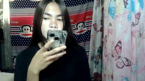 loving_rhean online show from 06/03/26, 02:36