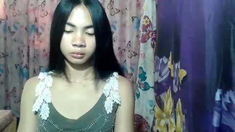 loving_rhean online show from 07/05/26, 03:13