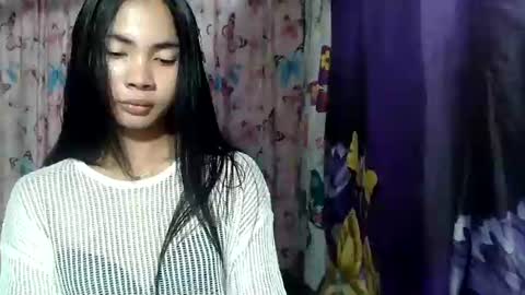 loving_rhean online show from 07/07/26, 11:14