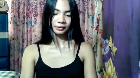 loving_rhean online show from 07/19/26, 03:10