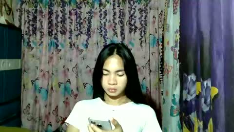 loving_rhean online show from 07/27/26, 01:51