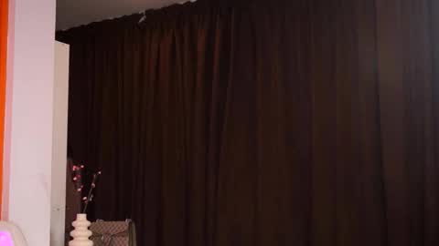 Snapshot of lovingblondie chatting on 03/07/26, 04:20 Nora online show from 03/07/26, 04:20