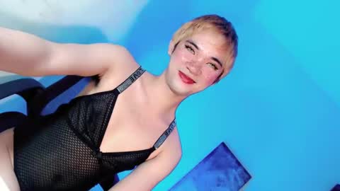 Lovingmonaru969 online show from 12/15/24, 02:05
