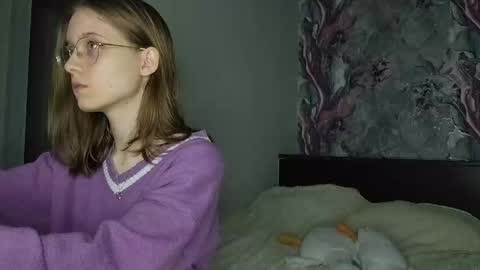 Snapshot of lowress chatting on 03/05/25, 08:21 Karmell online show from 03/05/25, 08:21