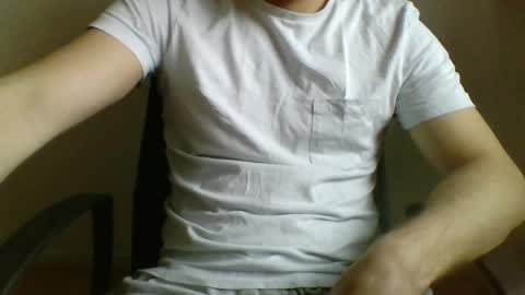 Snapshot of loxygen chatting on 01/08/25, 01:52 loxygen online show from 01/08/25, 01:52