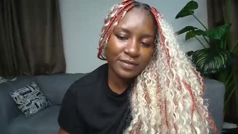 loyalcutie online show from 02/24/26, 04:32