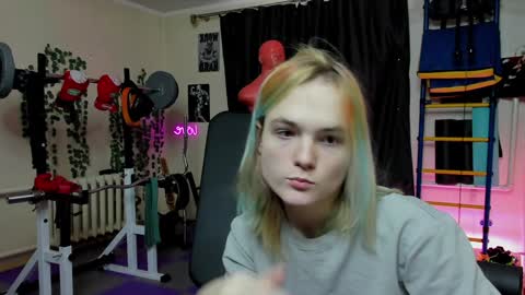 VECTORSTEVEPVT IS OPEN online show from 12/25/24, 08:29