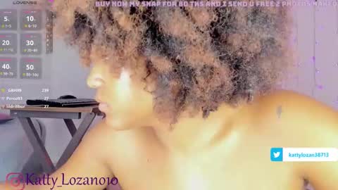 Snapshot of lozano_kathe_ chatting on 10/14/25, 04:57  Katty  online show from 10/14/25, 04:57