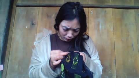 lsmbaby online show from 12/03/25, 12:40