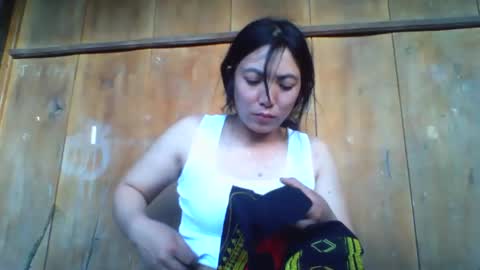 Snapshot of lsmbaby chatting on 05/13/26, 10:34 lsmbaby online show from 05/13/26, 10:34