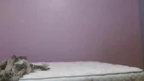 Snapshot of ltkinkygirl75 chatting on 09/27/25, 02:16 ltkinkygirl75 online show from 09/27/25, 02:16