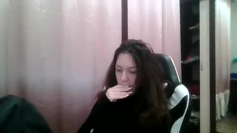 Snapshot of lu_krecia chatting on 01/04/25, 06:09 Lu krecia online show from 01/04/25, 06:09