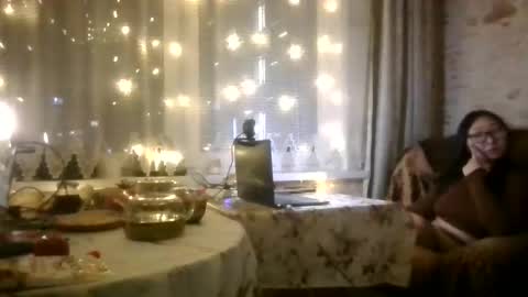 Snapshot of lu_krecia chatting on 01/18/25, 03:16 Lu krecia online show from 01/18/25, 03:16