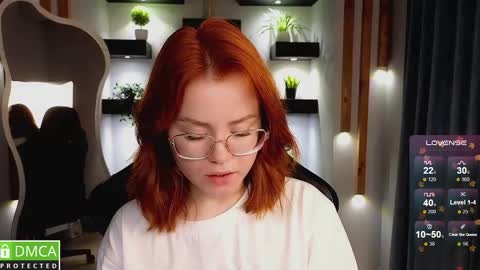 Snapshot of lu_muon chatting on 10/03/25, 01:13 lu_muon online show from 10/03/25, 01:13