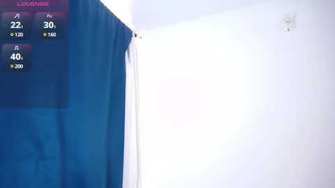 Snapshot of lu_noval chatting on 01/13/25, 03:47 Lucia online show from 01/13/25, 03:47