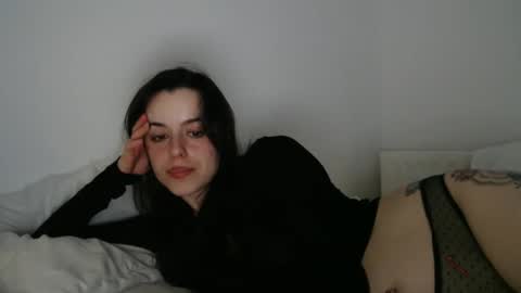 luana online show from 11/28/25, 10:45