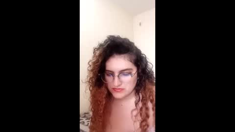 Snapshot of luanapowerful chatting on 03/02/26, 04:58 luanapowerful online show from 03/02/26, 04:58