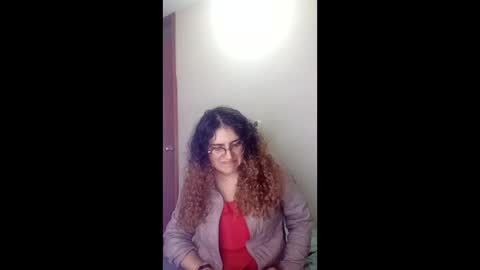 Snapshot of luanapowerful chatting on 04/23/26, 05:41 luanapowerful online show from 04/23/26, 05:41