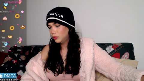 luara_ online show from 01/09/25, 02:07