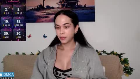 luara_ online show from 03/21/26, 01:05