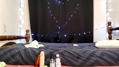 Snapshot of lube_squirter chatting on 02/26/25, 03:53 lube_squirter online show from 02/26/25, 03:53