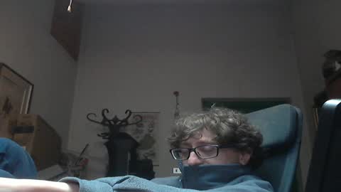 luca78 online show from 02/15/25, 01:27