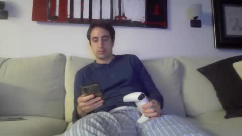 Luca online show from 10/30/25, 08:09