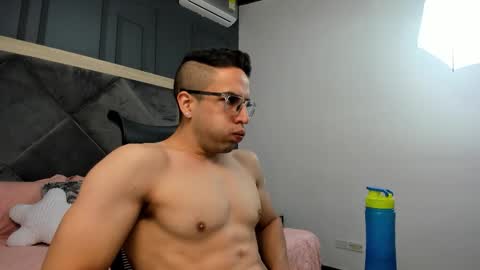 Snapshot of luca_morettii chatting on 11/28/25, 01:14 luca_morettii online show from 11/28/25, 01:14