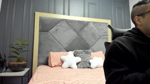 Snapshot of luca_morettii chatting on 11/30/25, 12:42 luca_morettii online show from 11/30/25, 12:42