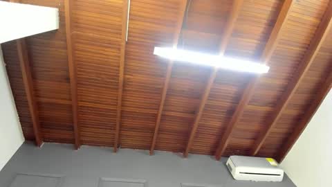 Snapshot of luca_morettii chatting on 12/14/25, 01:05 luca_morettii online show from 12/14/25, 01:05