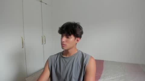 lucacosta19 online show from 06/04/26, 05:30