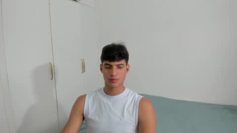lucacosta19 online show from 06/20/26, 07:38