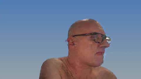 Snapshot of lucas10004 chatting on 12/11/24, 04:07 lucas10004 online show from 12/11/24, 04:07