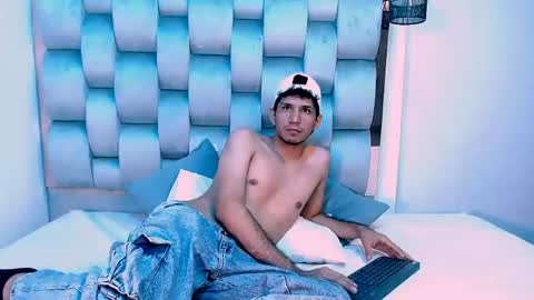 Snapshot of lucas_dream chatting on 05/29/26, 11:52 lucas_dream online show from 05/29/26, 11:52