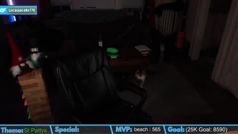 Snapshot of lucas_jacobs chatting on 02/24/25, 02:40 LucasJacobs online show from 02/24/25, 02:40