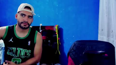 Snapshot of lucas_jewel chatting on 12/29/24, 12:45 lucas_jewel online show from 12/29/24, 12:45