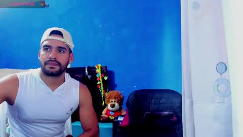 Snapshot of lucas_jewel chatting on 01/15/25, 06:29 lucas_jewel online show from 01/15/25, 06:29