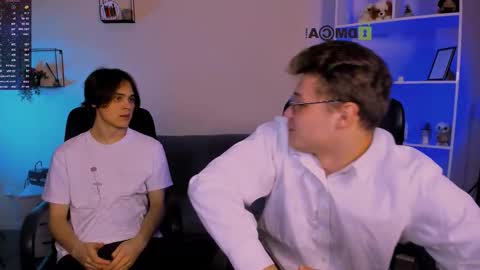 lucas_long_ online show from 11/12/25, 09:42