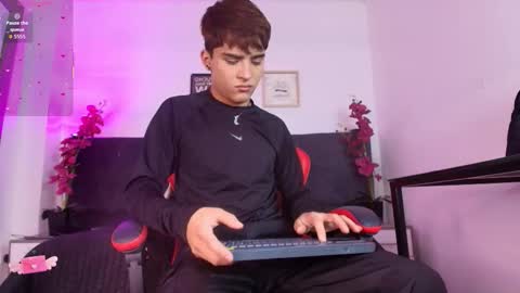 Snapshot of lucas_lovee chatting on 03/03/26, 03:56 Lucas lovee online show from 03/03/26, 03:56