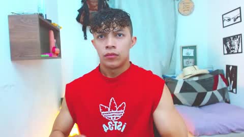 Lucas Luxx online show from 09/17/25, 12:40