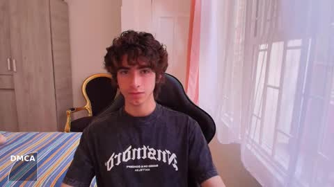 lucas_xo online show from 10/01/25, 08:37