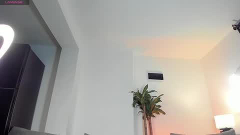 Snapshot of lucasanto_ chatting on 01/04/25, 07:03 LUCA SANTOS online show from 01/04/25, 07:03
