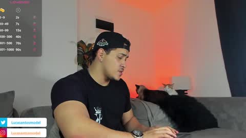 Snapshot of lucasanto_ chatting on 01/20/25, 05:15 LUCA SANTOS online show from 01/20/25, 05:15