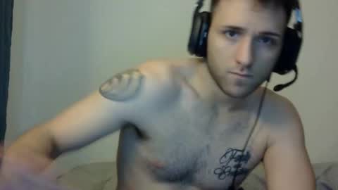 lucasbacon13 online show from 12/05/24, 11:16