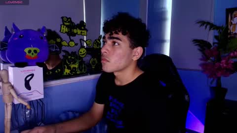 lucascarterr online show from 10/13/25, 08:53