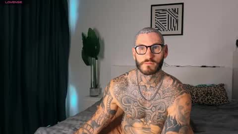 lucasexclusive online show from 06/18/26, 06:24