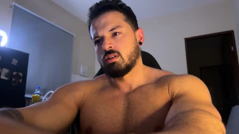 lucasfit24 online show from 11/04/25, 04:22